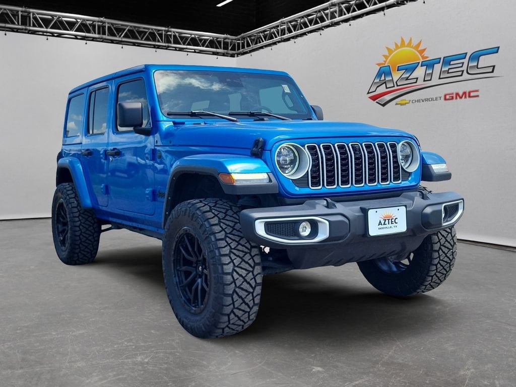 Used 2025 Jeep Wrangler Sahara SUV
