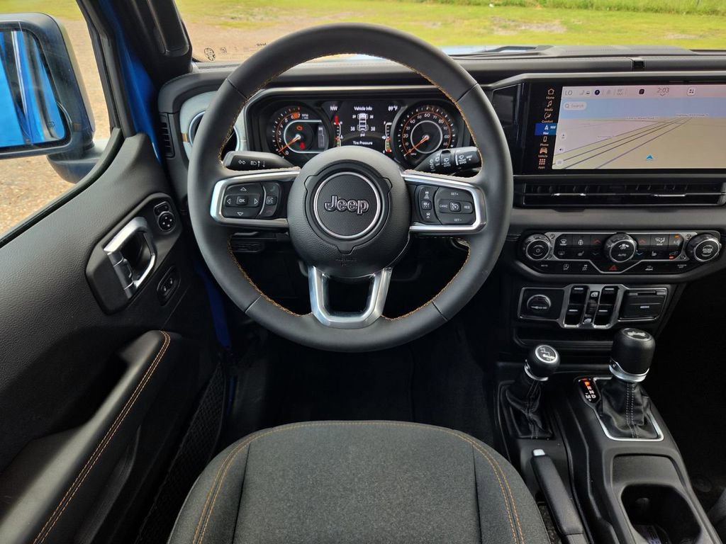 2025 Jeep Wrangler 4-Door Sahara - Photo 11