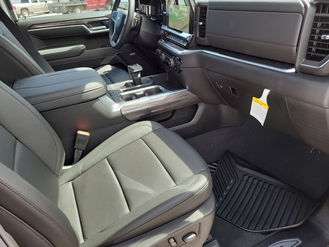 2025 Chevrolet Silverado 1500 LTZ - Photo 51