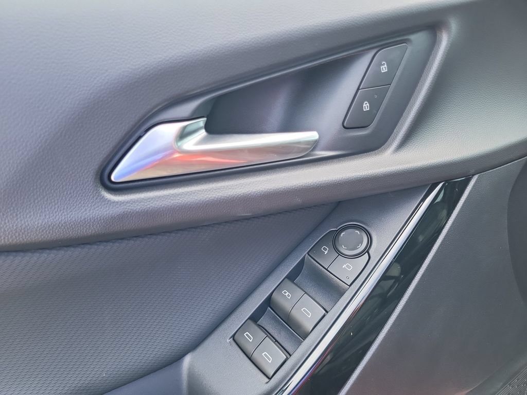 2026 Chevrolet Equinox LT - Photo 10