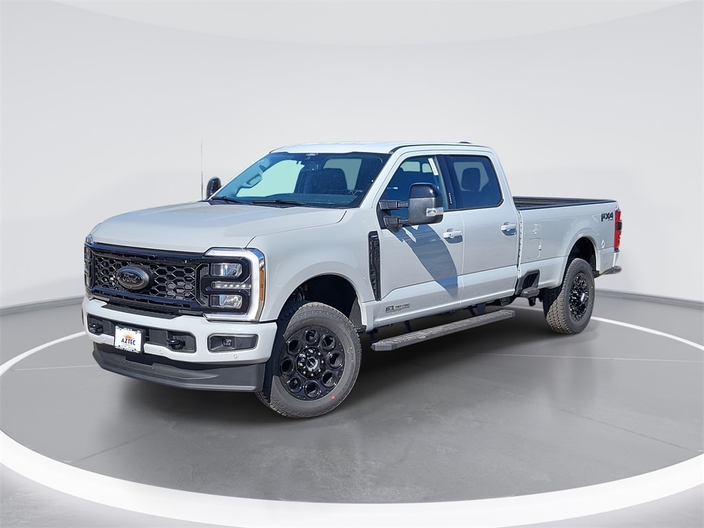 2026 Ford F-350 Super Duty Lariat's photo
