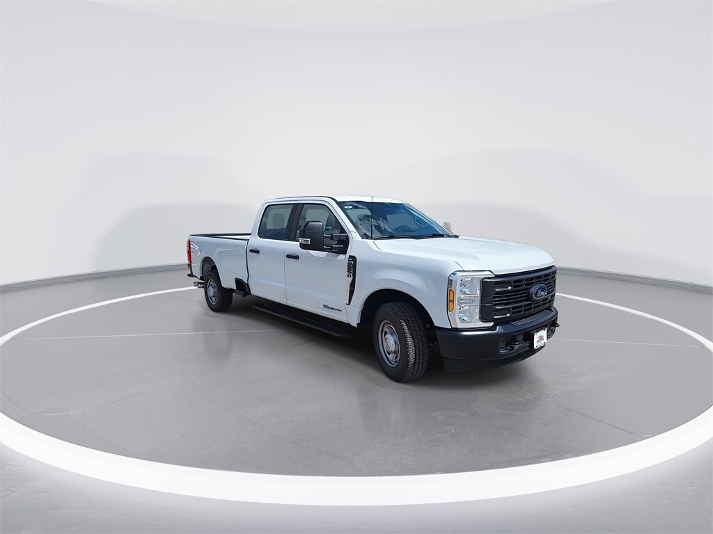 2026 Ford F-250 XL photo 2