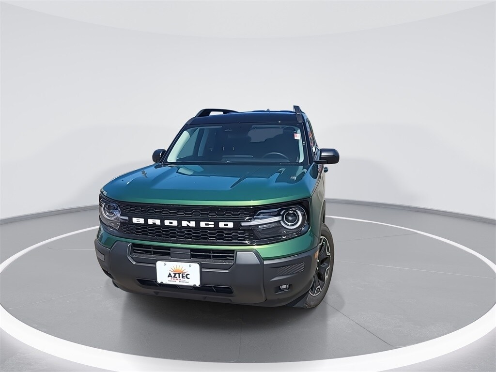 2025 Ford Bronco Sport Outer Banks photo 3