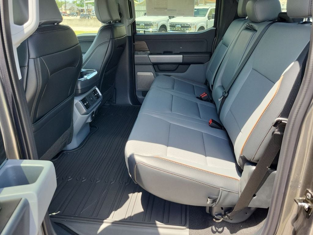 2025 Ford F-150 Lariat - Photo 22