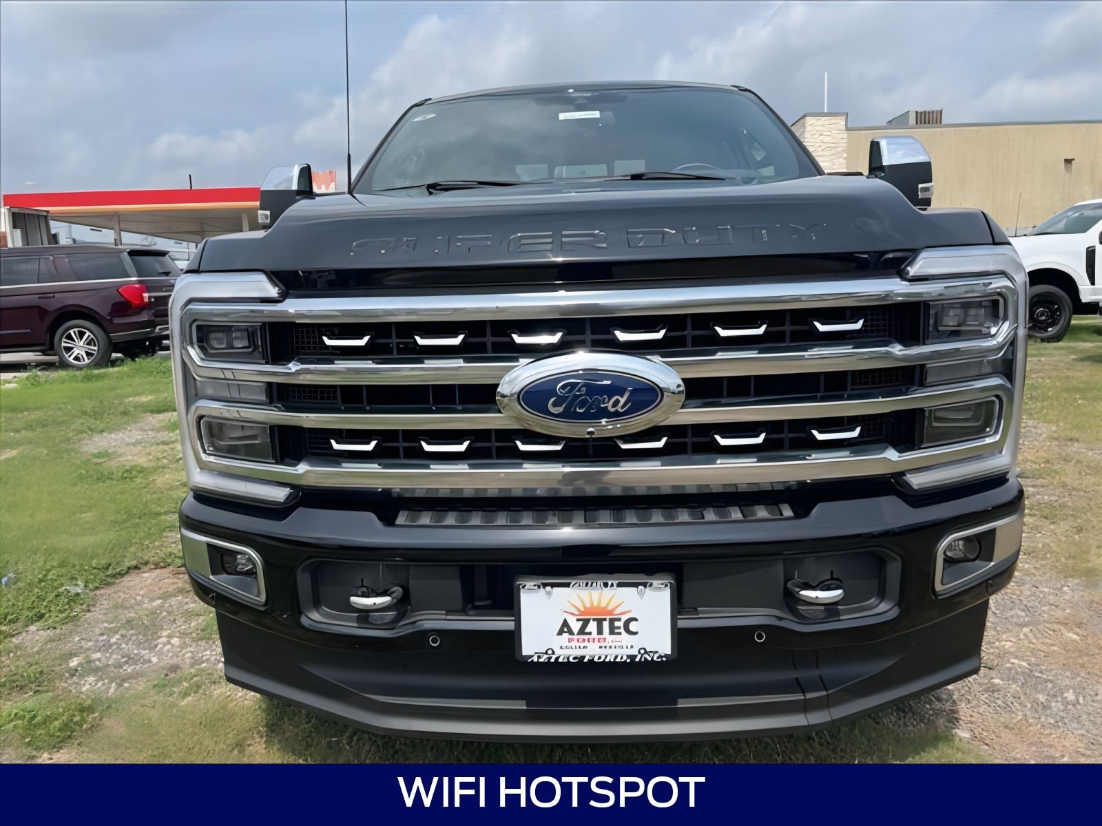 2024 Ford F-350 Platinum photo 2