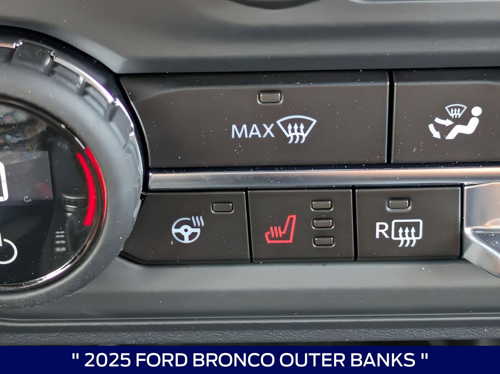 2025 Ford Bronco 4-Door Outer Banks - Photo 26