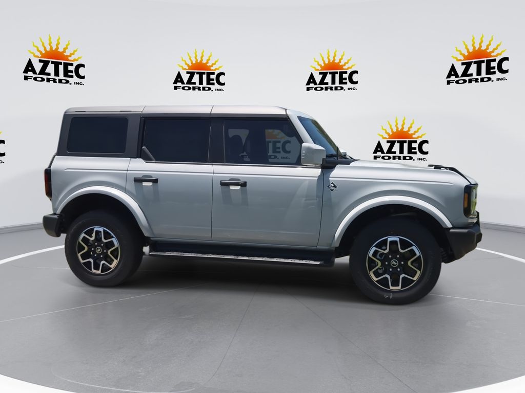 2026 Ford Bronco 4-Door Outer Banks - Photo 9