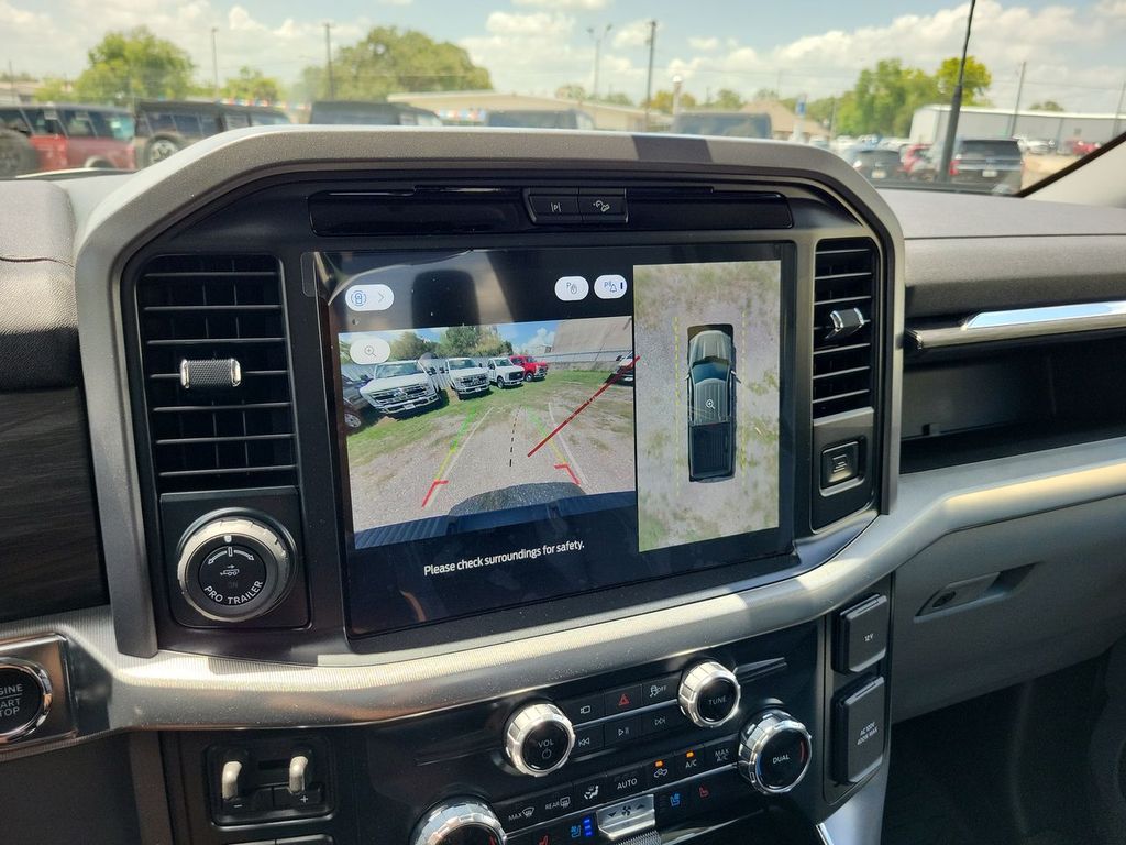 2025 Ford F-150 Lariat - Photo 17