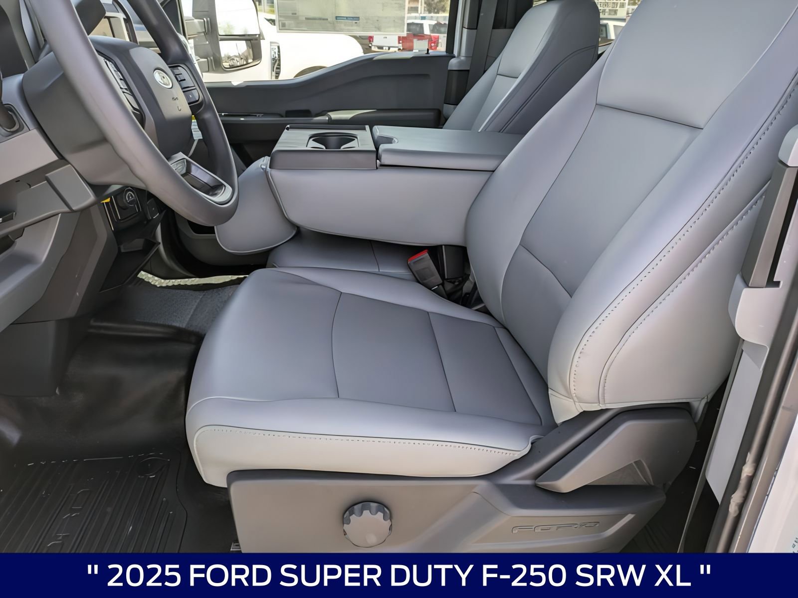 2025 Ford F-250 Super Duty XL - Photo 12
