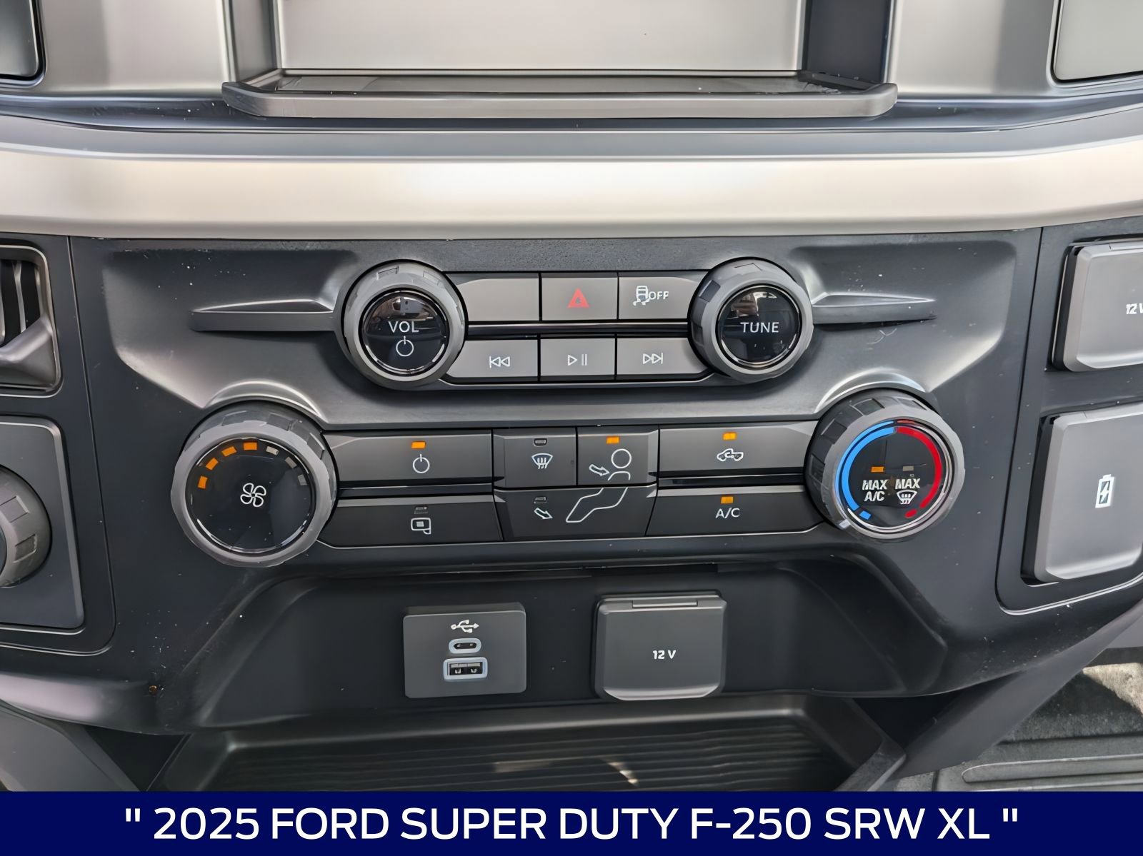 2025 Ford F-250 Super Duty XL - Photo 21