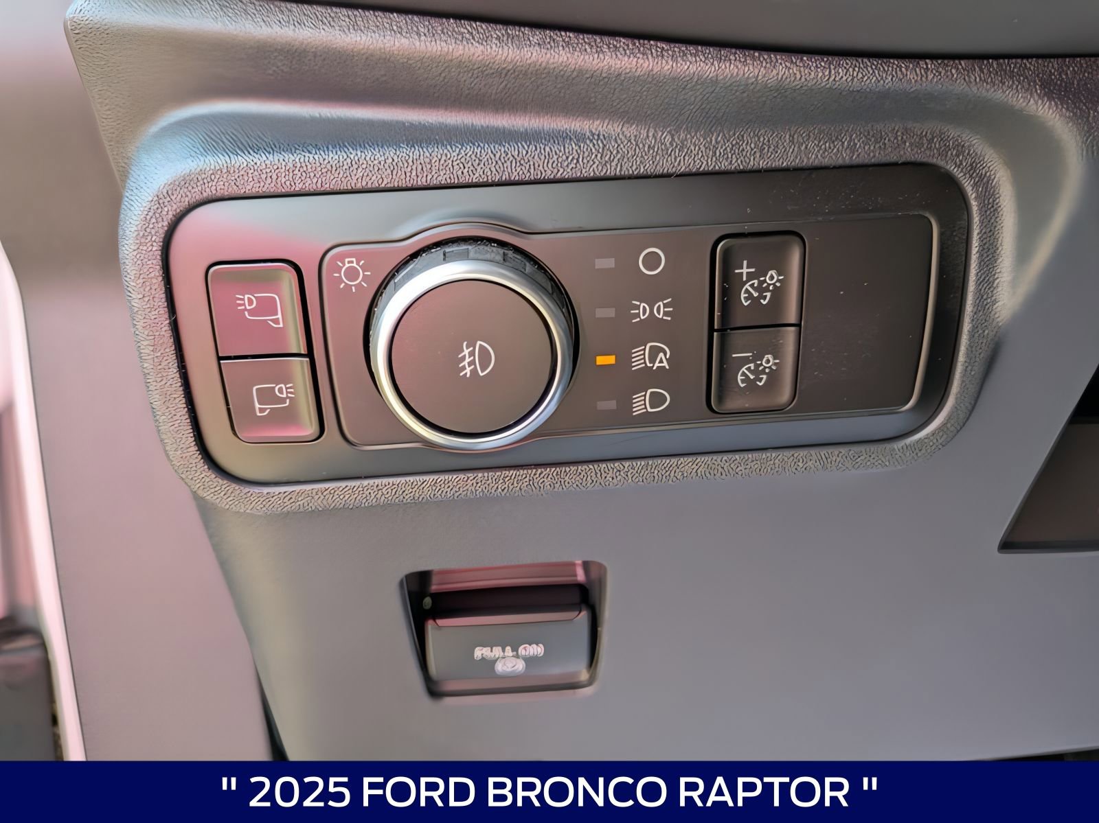 2025 Ford Bronco 4-Door Raptor - Photo 17