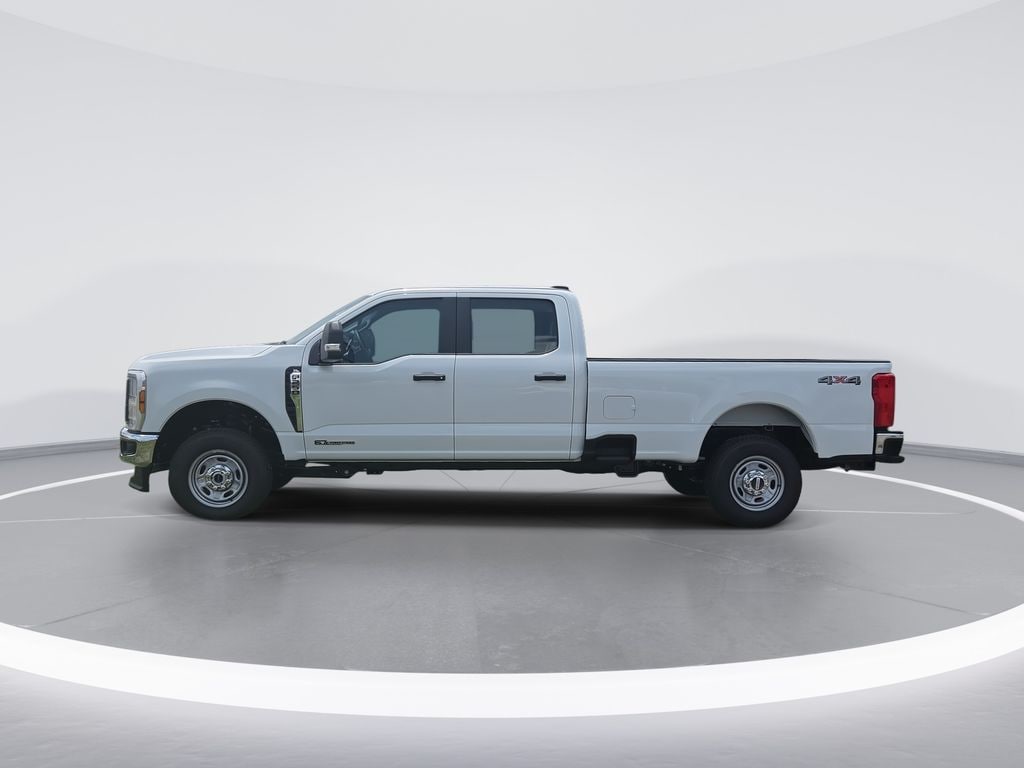 2026 Ford F-250 XL 4x4 Crew Cab 8' Box's photo