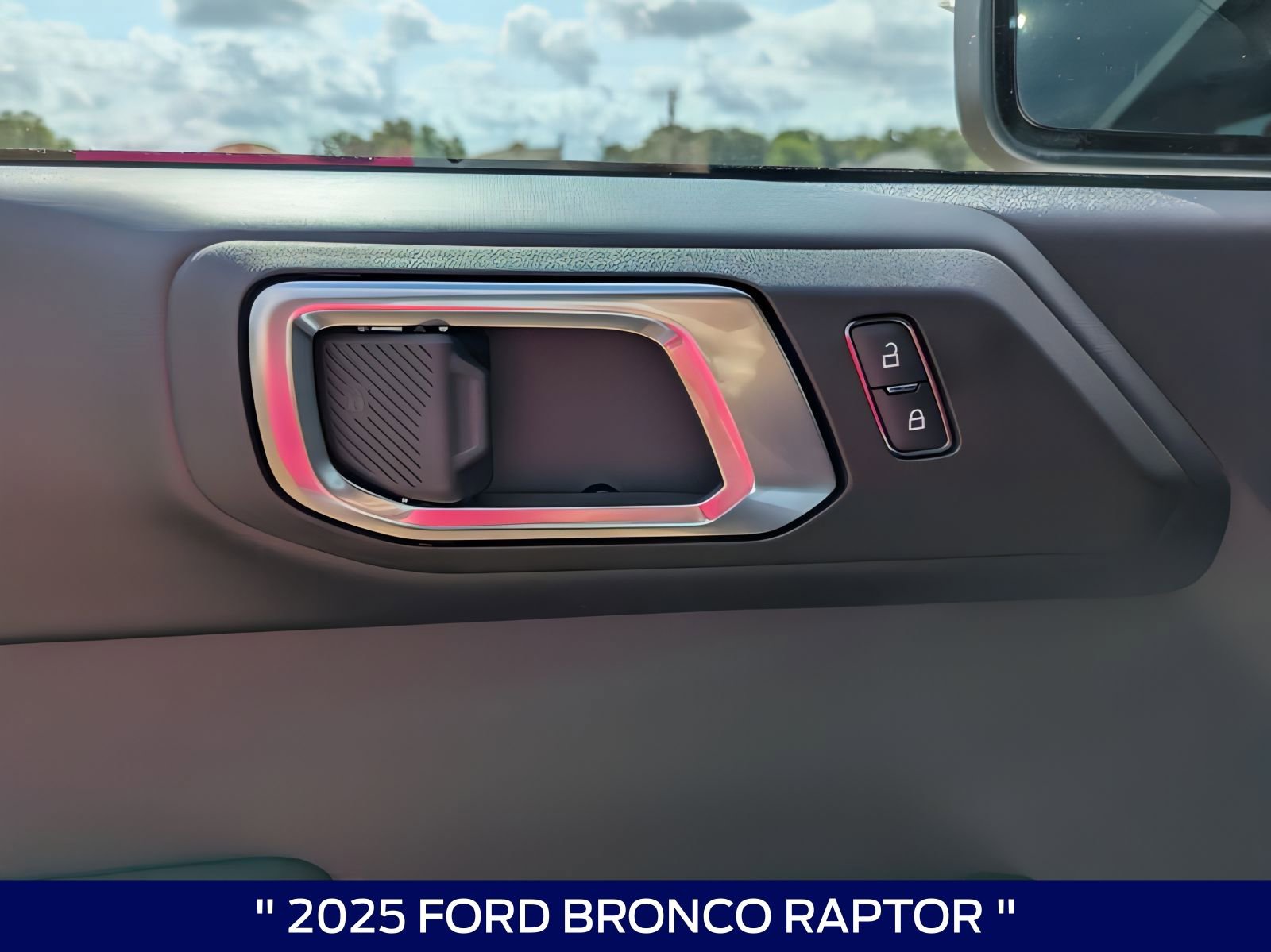 2025 Ford Bronco 4-Door Raptor - Photo 15