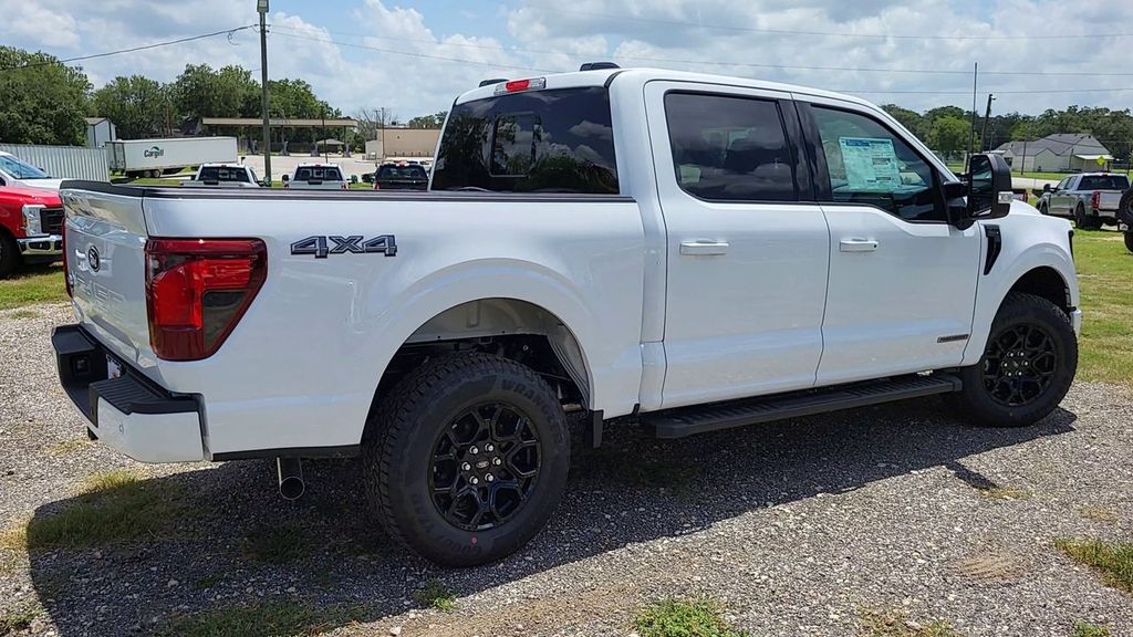 2025 Ford F-150 XLT - Photo 8
