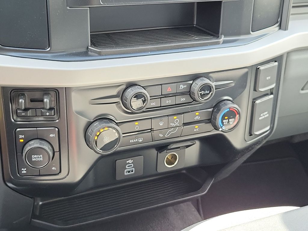 2026 Ford F-250 Super Duty XL - Photo 16