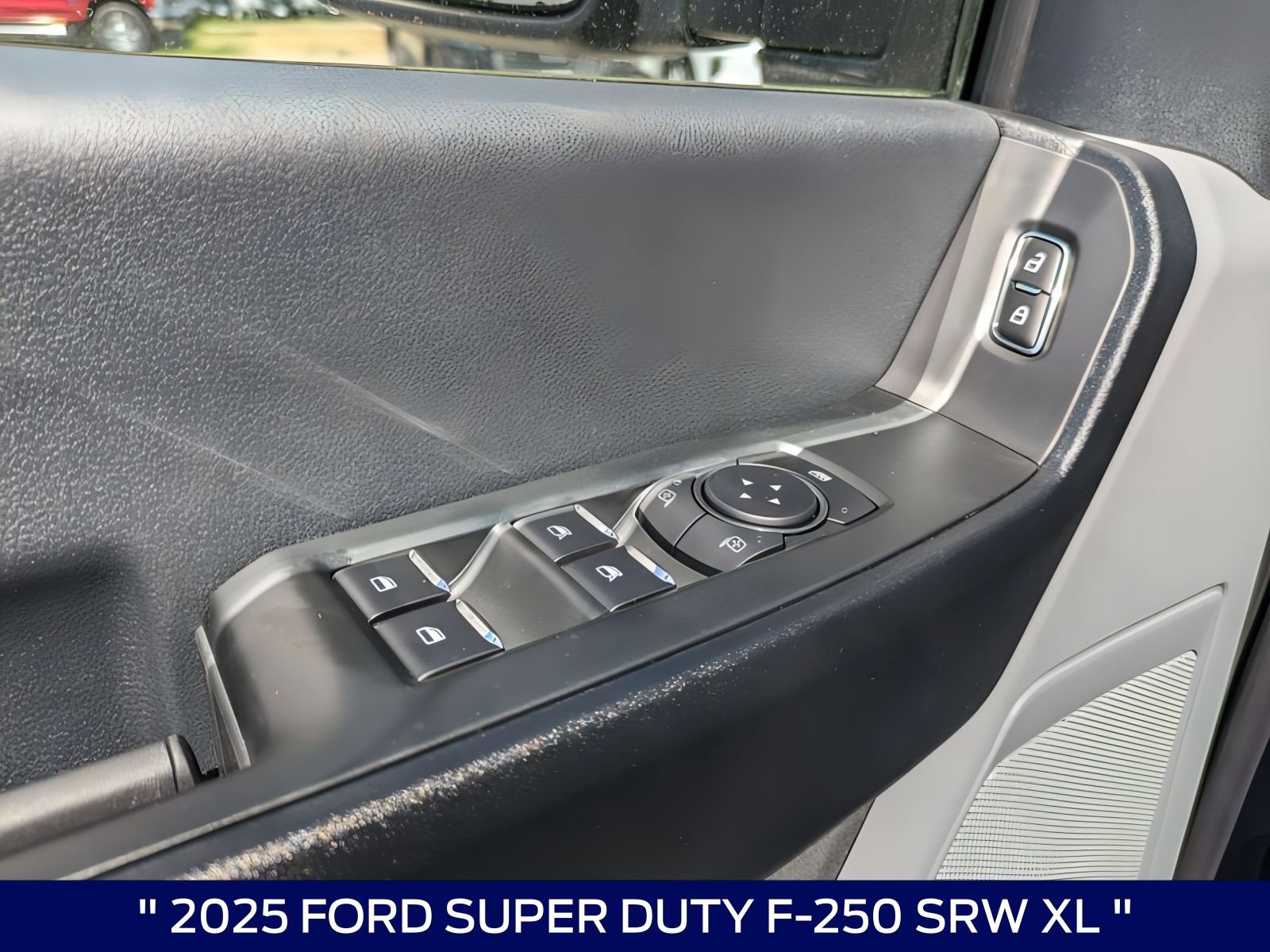 2025 Ford F-250 Super Duty XL - Photo 15