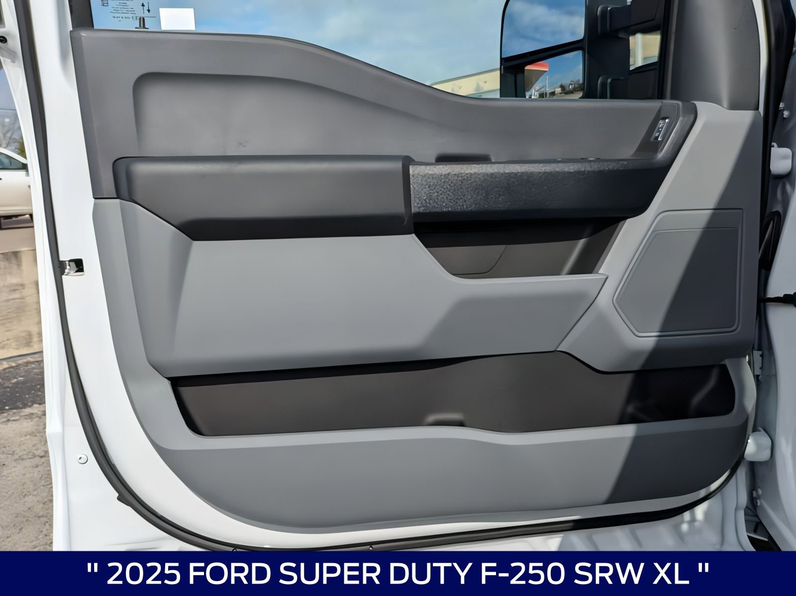 2025 Ford F-250 Super Duty XL - Photo 10