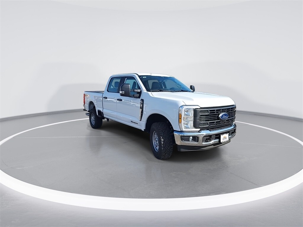 2026 Ford F-250 XL photo 2