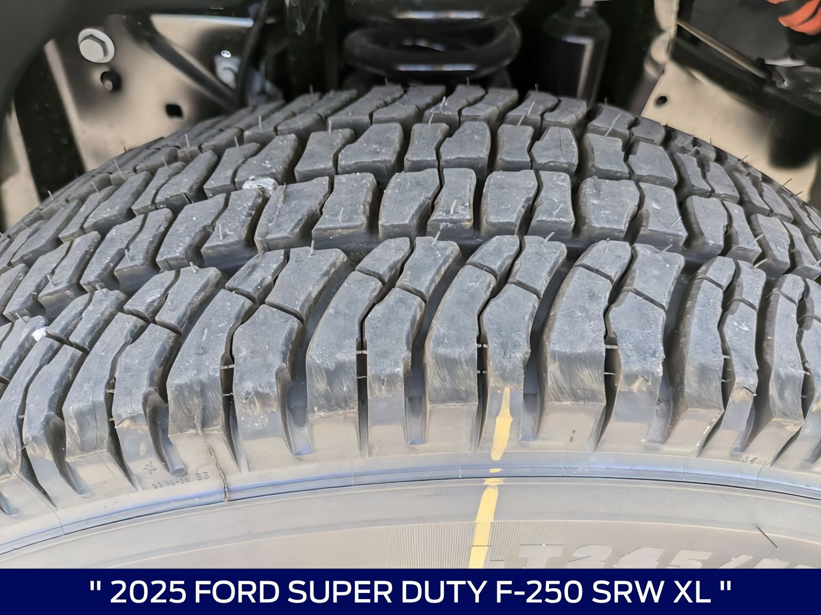 2025 Ford F-250 Super Duty XL - Photo 30