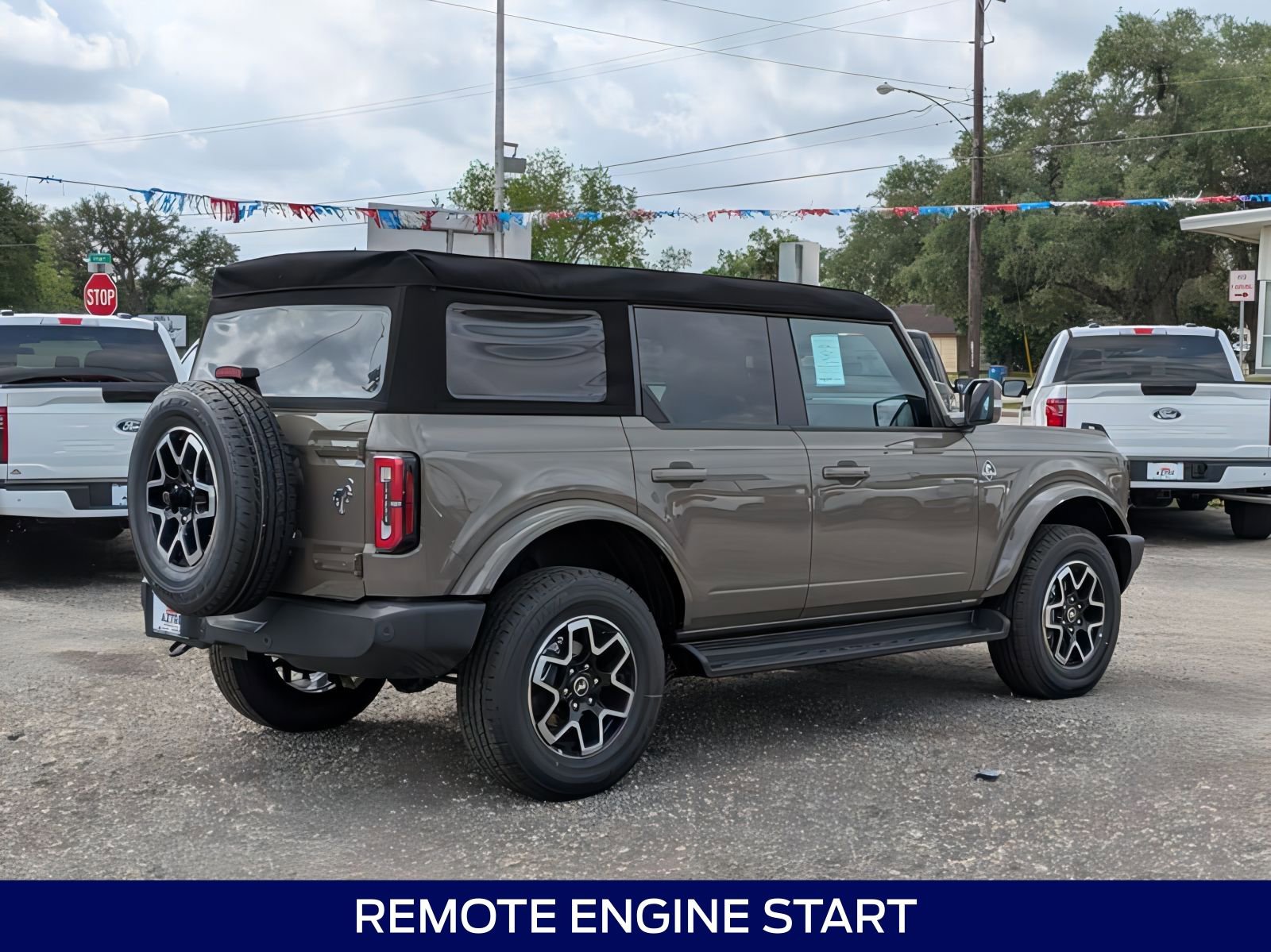 2025 Ford Bronco 4-Door Outer Banks - Photo 6