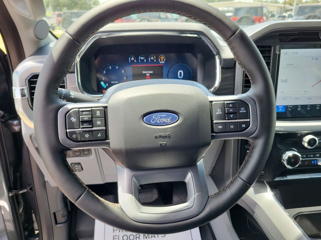 2025 Ford F-150 Lariat - Photo 14