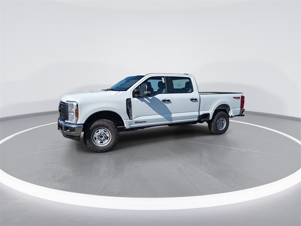 2026 Ford F-250 XL photo 4