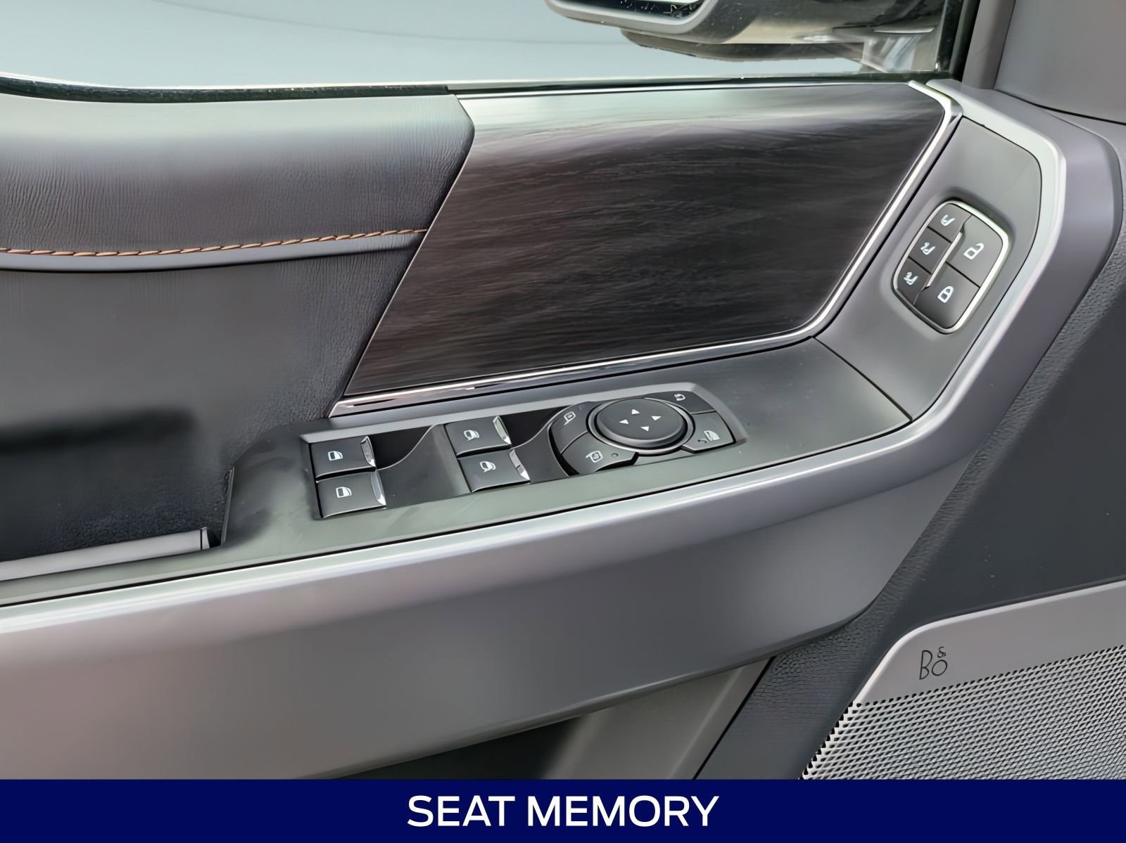 2025 Ford F-150 Lariat - Photo 15