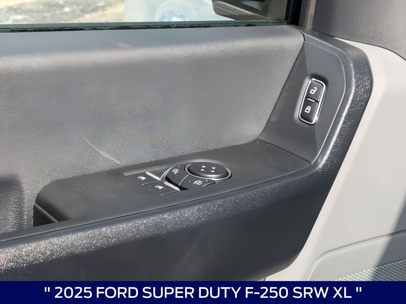 2025 Ford F-250 Super Duty XL - Photo 14