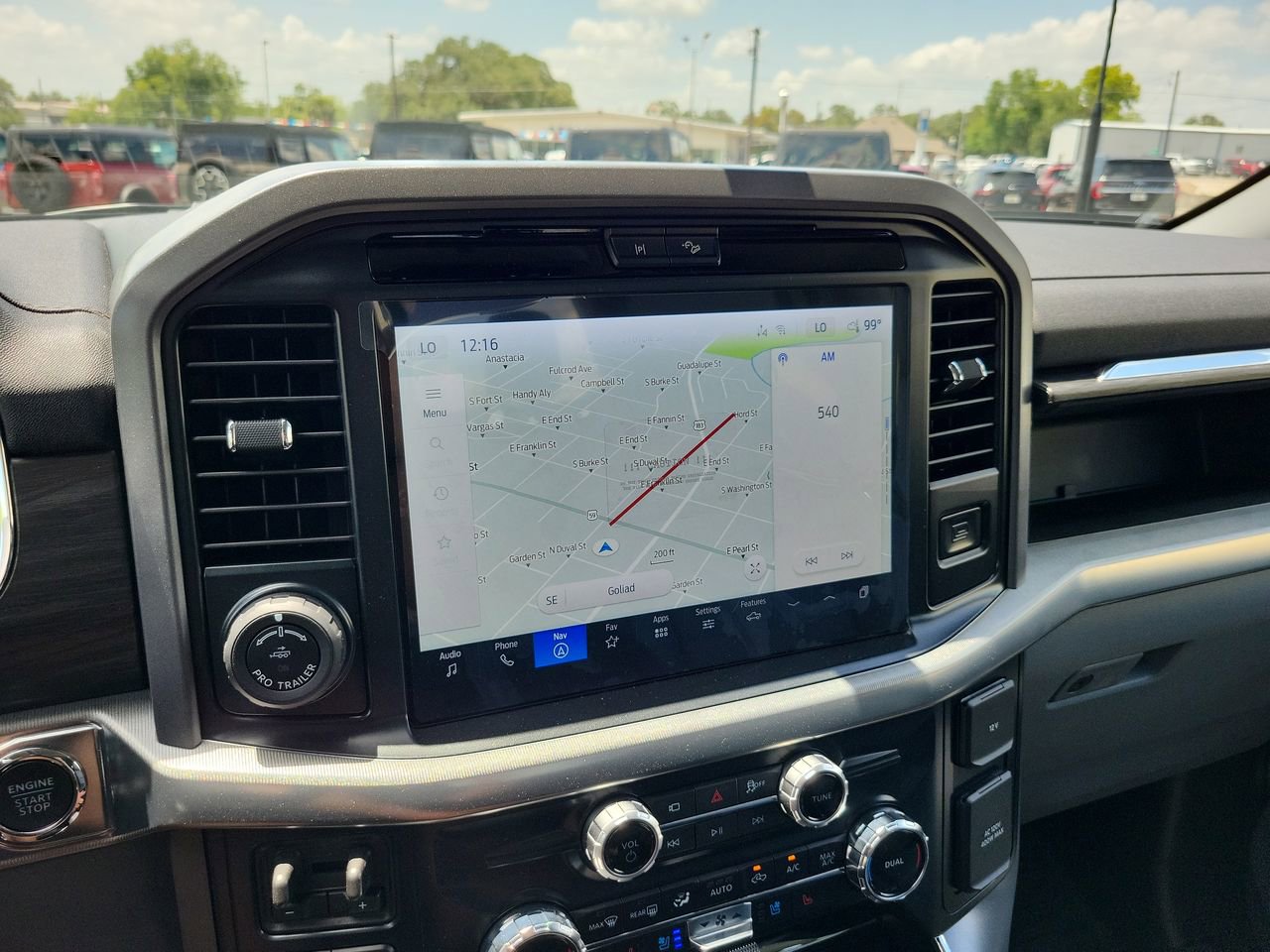 2025 Ford F-150 Lariat - Photo 18