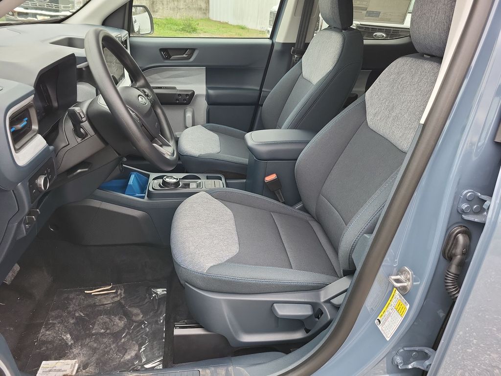 2026 Ford Maverick XLT - Photo 13