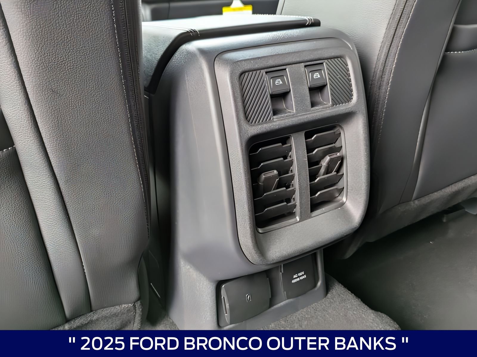 2025 Ford Bronco 4-Door Outer Banks - Photo 29