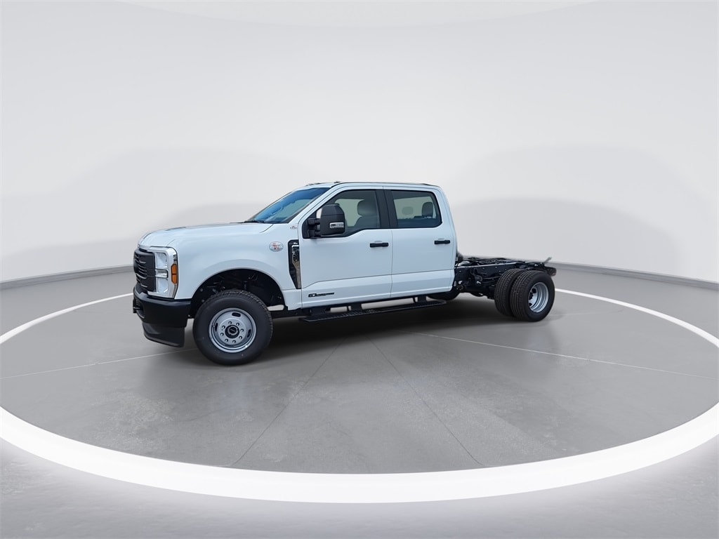 New 2026 Ford F-350SD XL Chassis