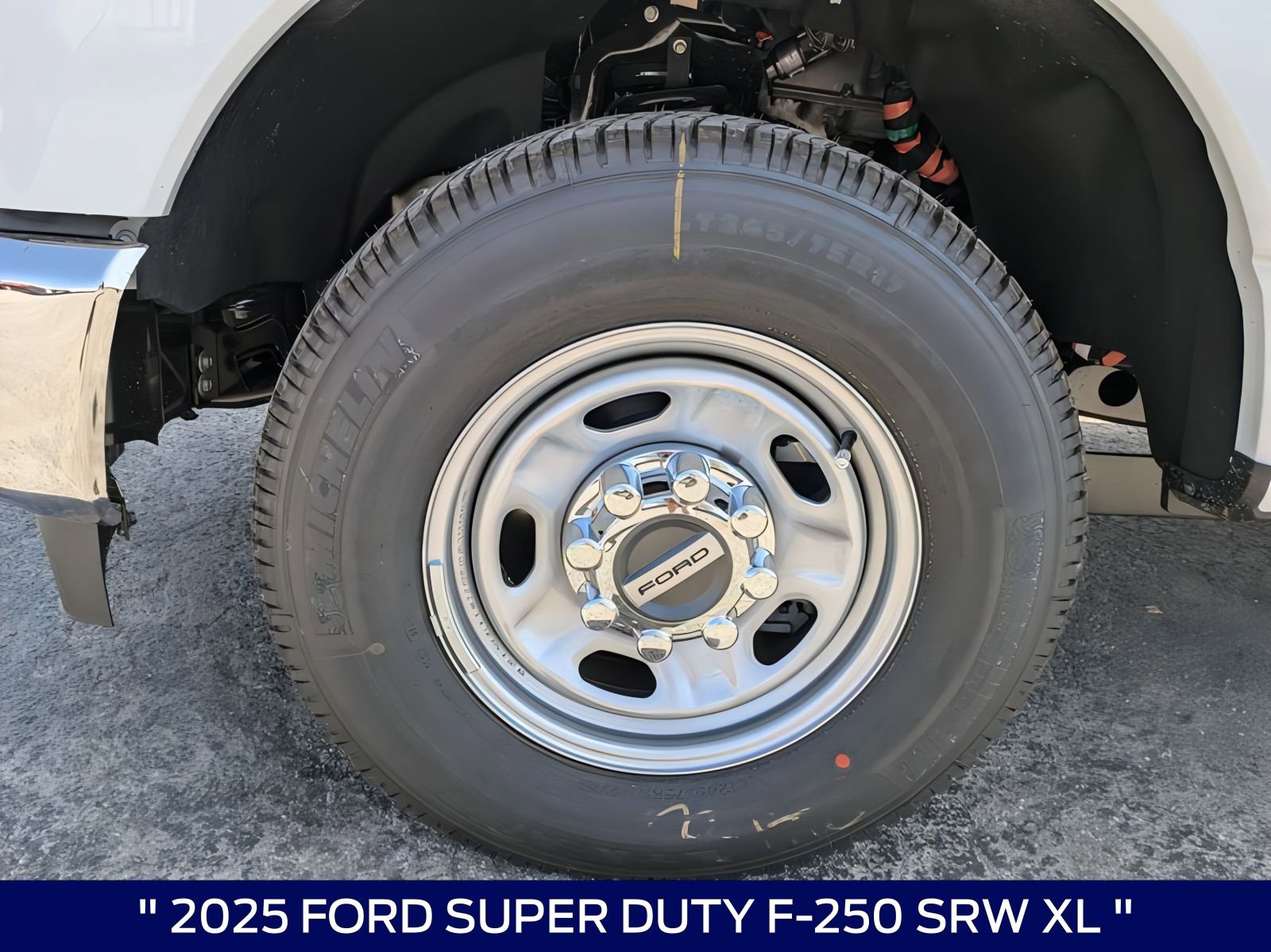 2025 Ford F-250 Super Duty XL - Photo 29