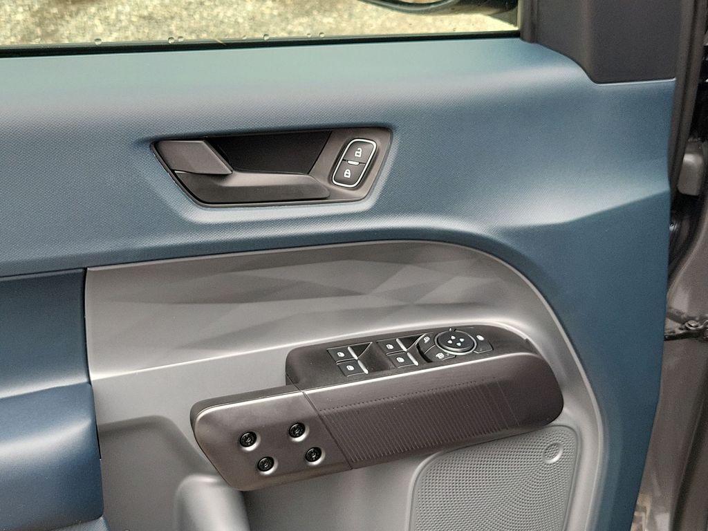 2026 Ford Maverick XLT - Photo 15