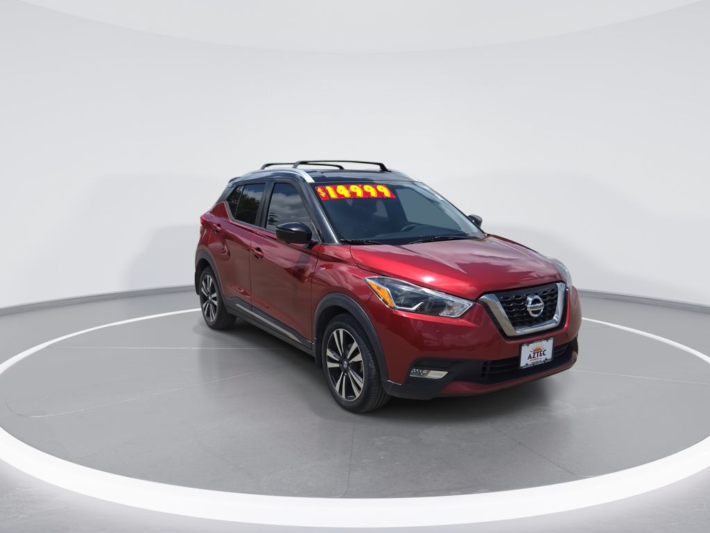 Used 2018 Nissan Kicks SR with VIN 3N1CP5CU9JL509015 for sale in Goliad, TX
