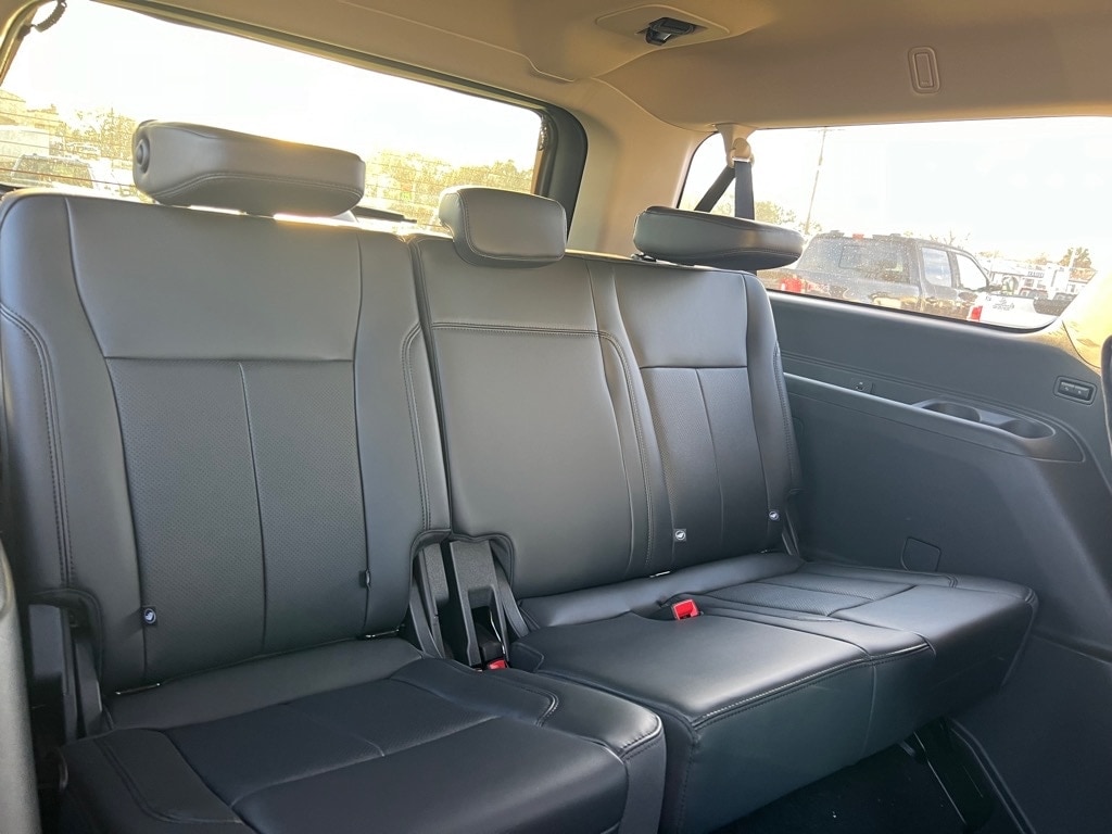 2024 Ford Expedition MAX XLT - Photo 13