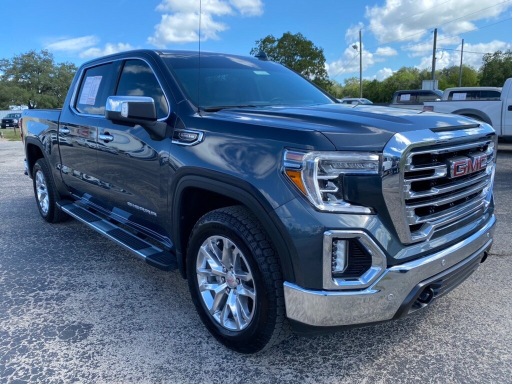 Used 2021 GMC Sierra 1500 SLT with VIN 1GTU9DED0MZ226101 for sale in Corona, CA