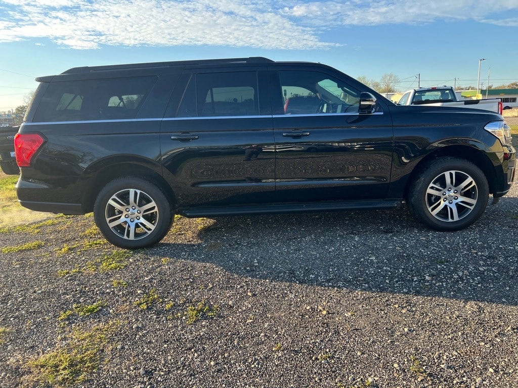 2024 Ford Expedition MAX XLT - Photo 8