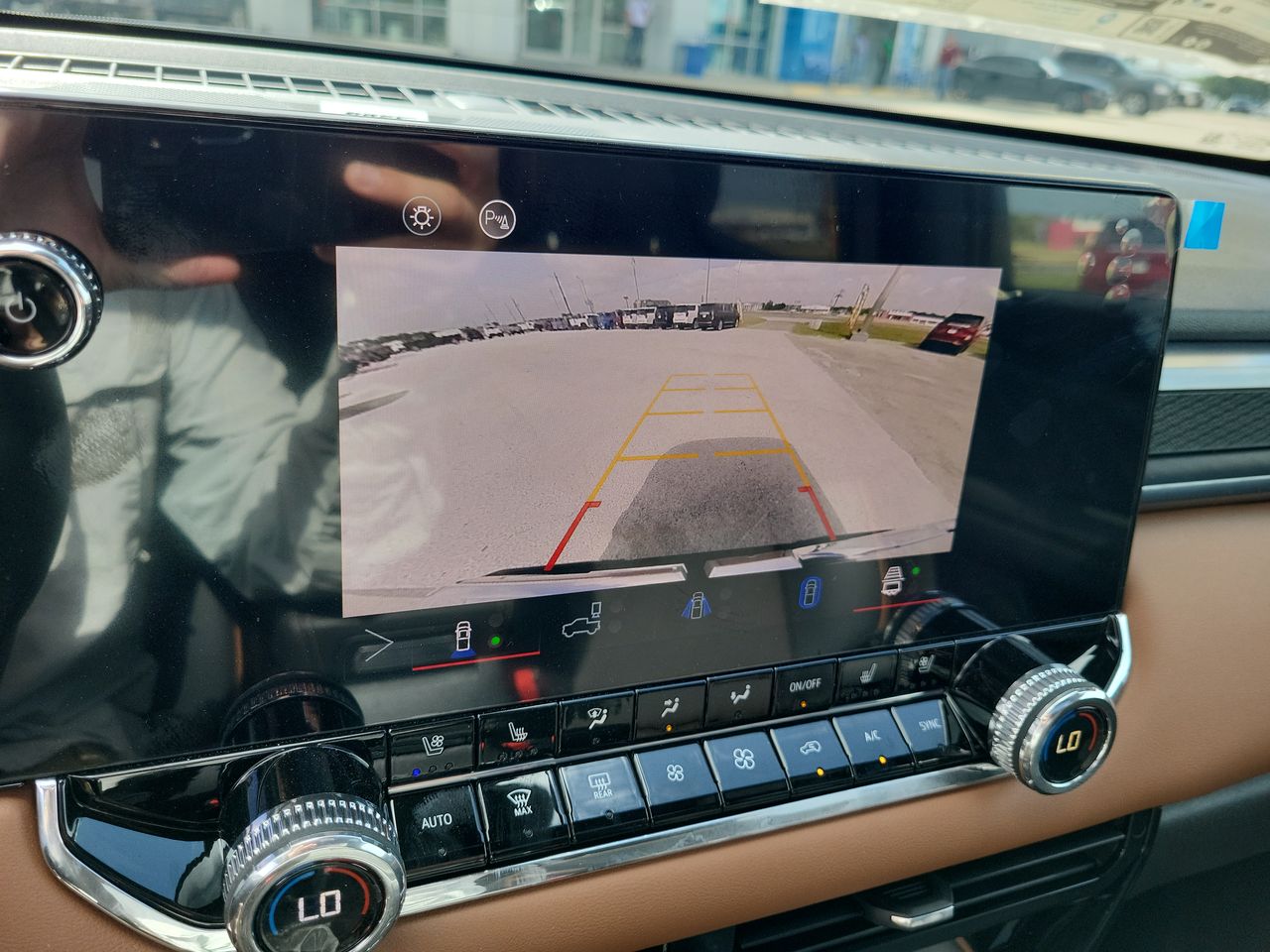 2025 GMC Canyon AT4 - Photo 43