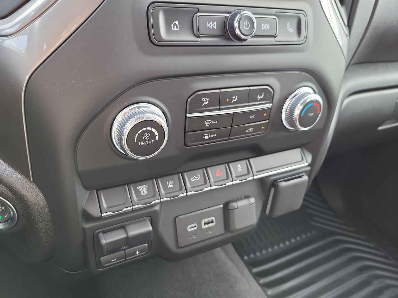 2024 GMC Sierra 2500HD Pro - Photo 43