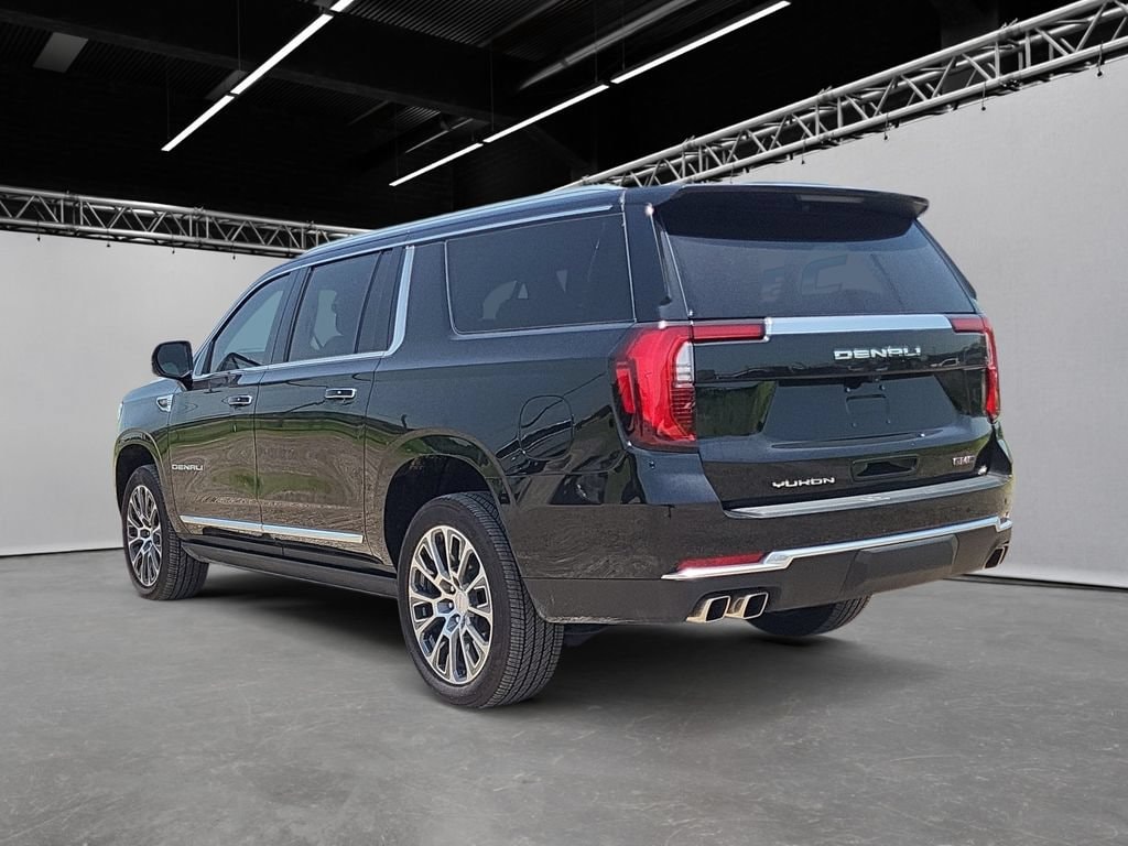 2026 GMC Yukon XL Denali - Photo 7