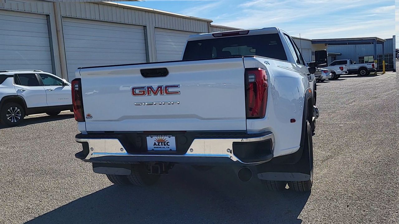 2026 GMC Sierra 3500HD Pro - Photo 31