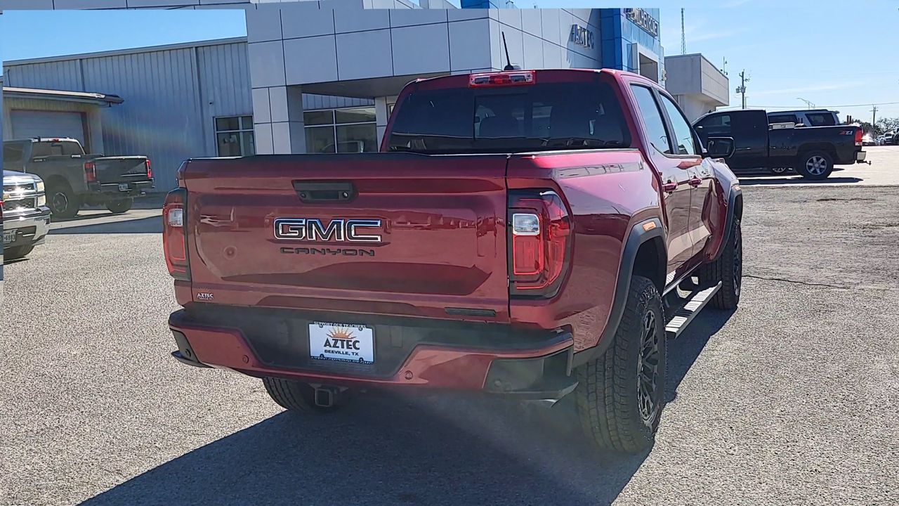 2026 GMC Canyon Elevation - Photo 32