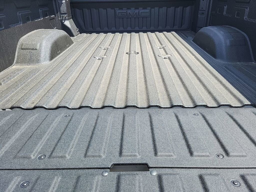 2026 GMC Sierra 2500HD AT4 - Photo 21
