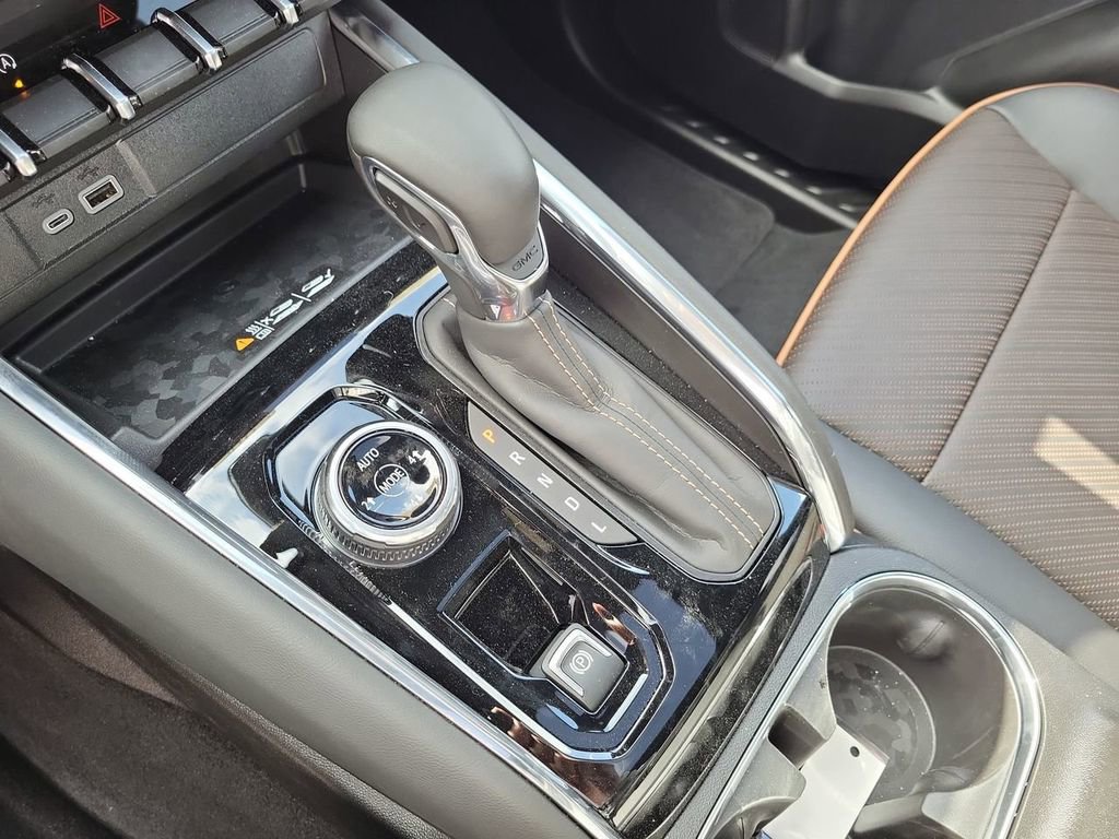 2025 GMC Canyon AT4 - Photo 20