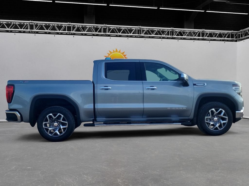2026 GMC Sierra 1500 SLT - Photo 4