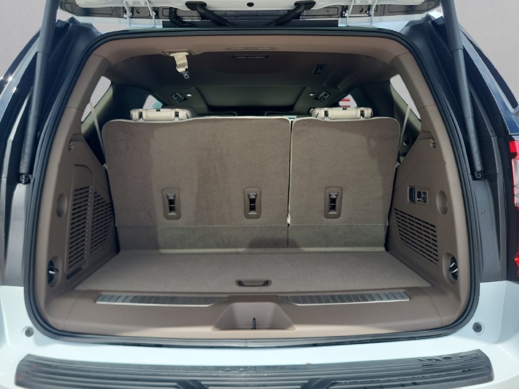 2026 GMC Yukon Denali - Photo 23