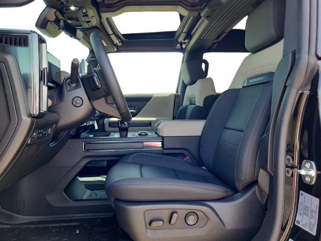 2026 GMC HUMMER EV 2X - Photo 10