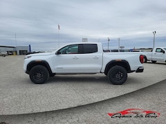 2026 GMC Canyon Elevation Truck