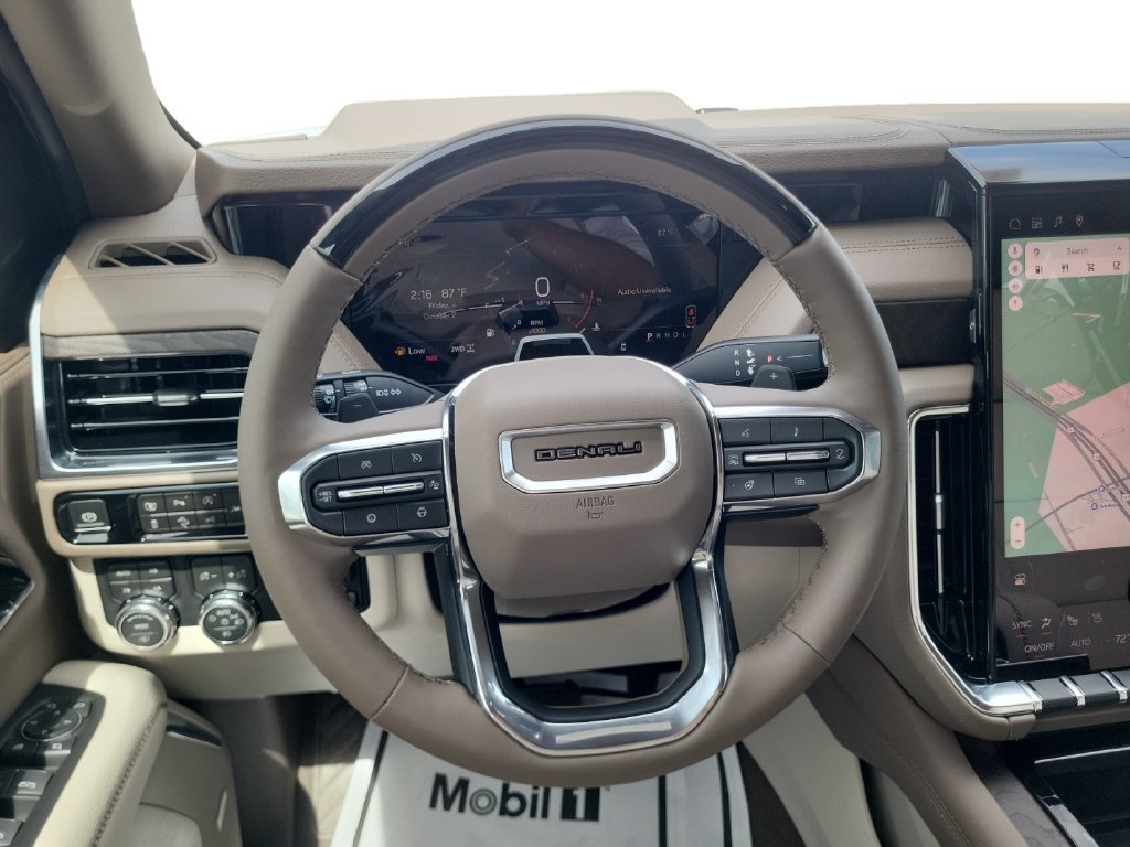 2026 GMC Yukon Denali - Photo 13